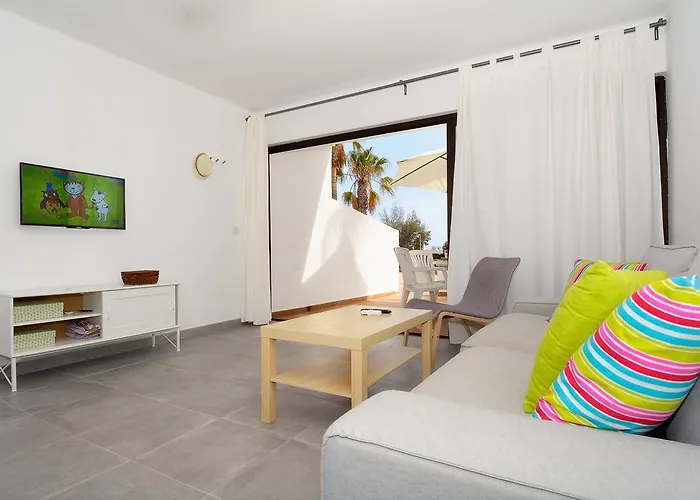 Playa Grande Share Pool By Pvl Apartman Puerto del Carmen